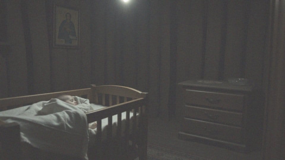 Jakie są sposoby na rozpoznanie złej energii u dziecka?