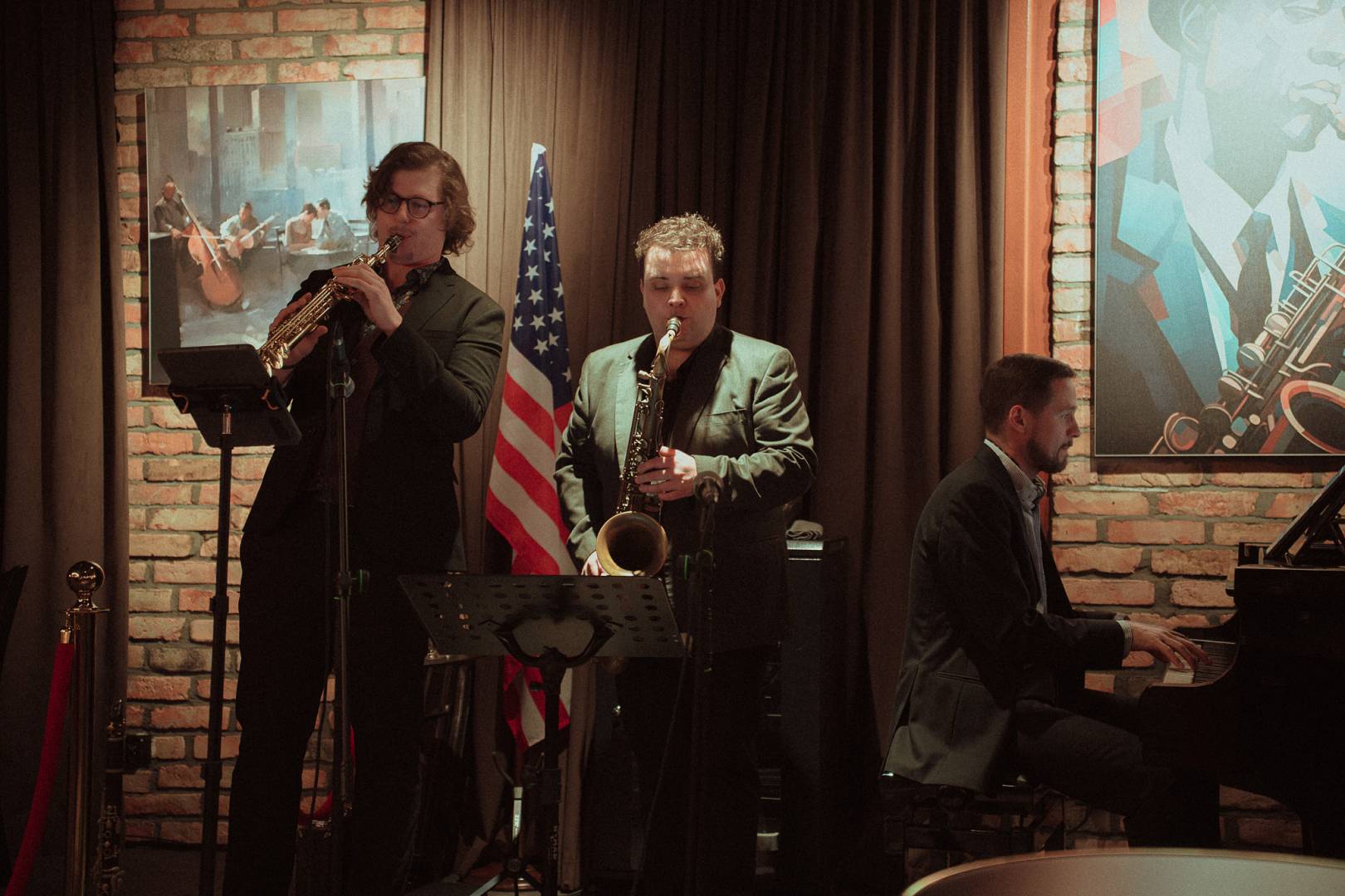 Gdzie na idealny wieczór w Poznaniu? Poznaj American Dream Club i zarezerwuj stolik w 3 minuty