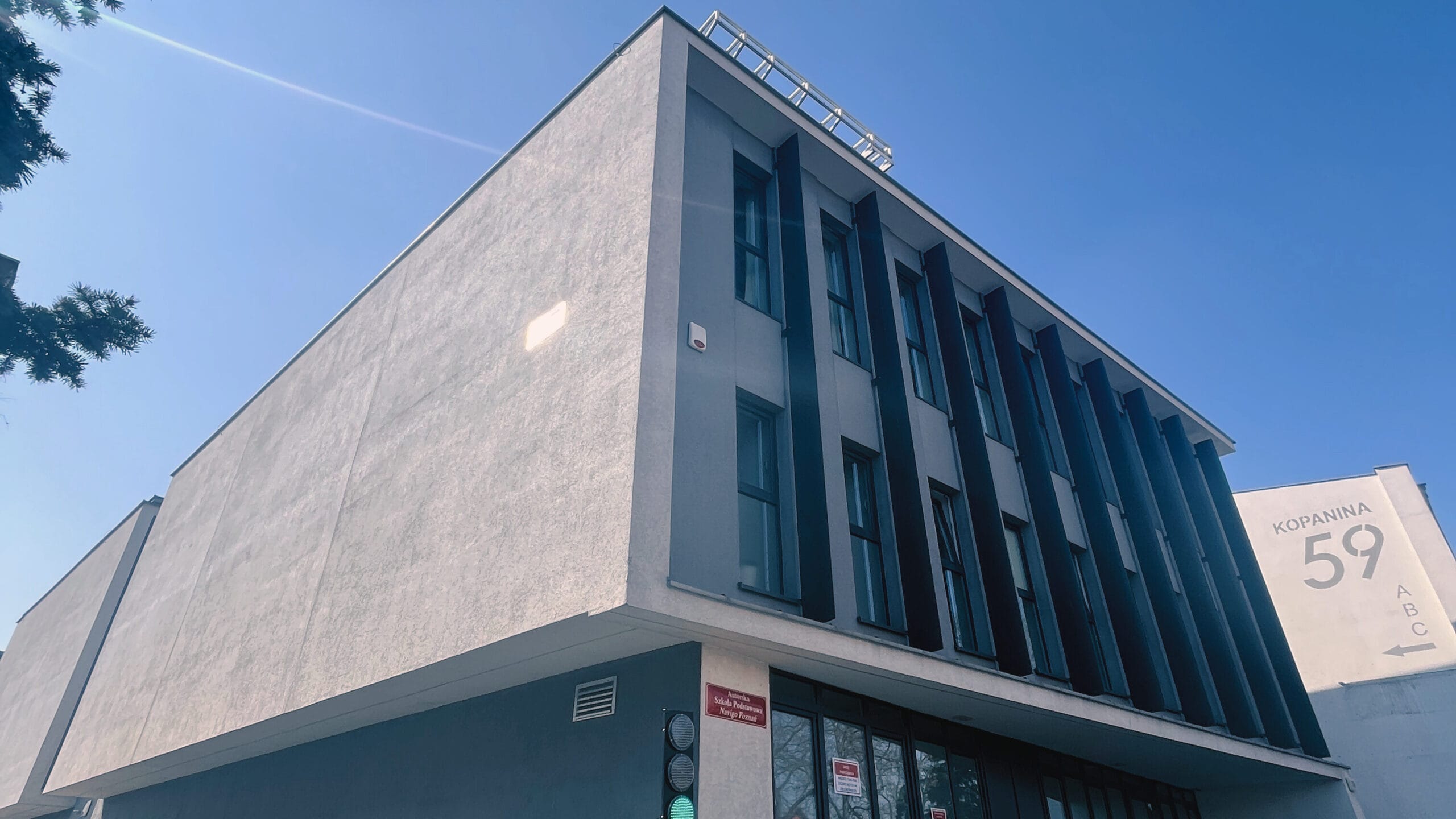 Navigo Poznań – szkoła, w której relacje idą w parze z nauką